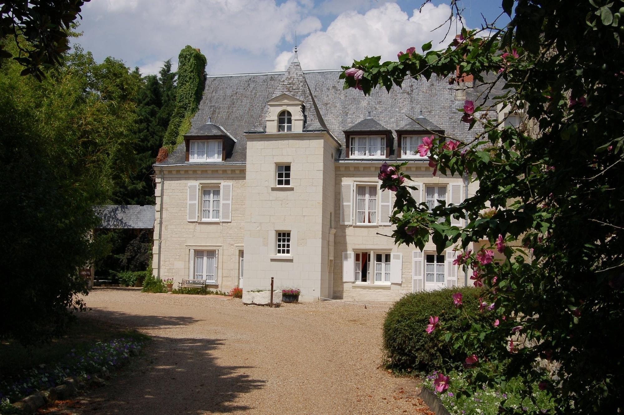 Logis Manoir De La Giraudiere Бомон-ан-Верон Экстерьер фото